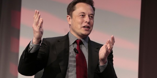 马斯克盛赞中国工人勤奋，称中国会出现一些非常强大的公司